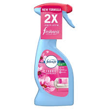 Febreze Fabric Refreshener Blossom & Breeze 375ml